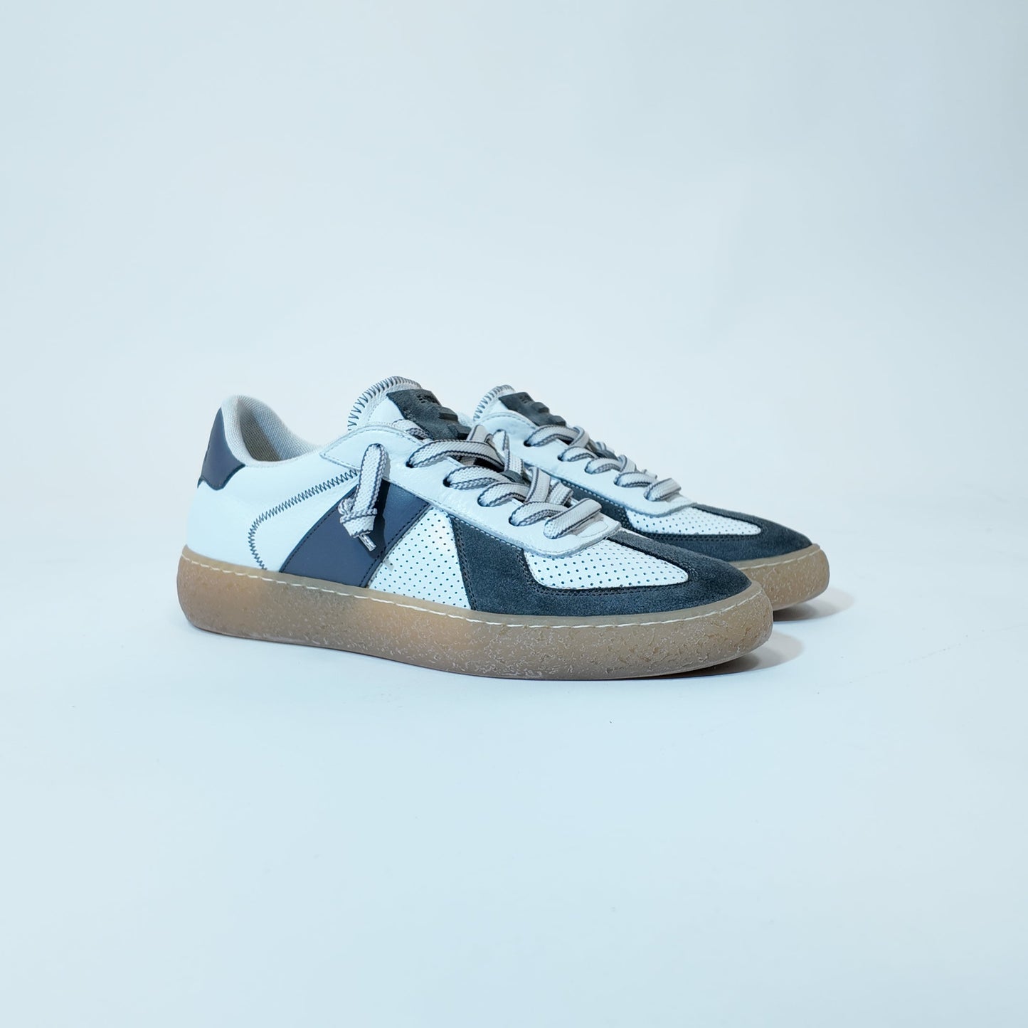 Ika Grigio forato